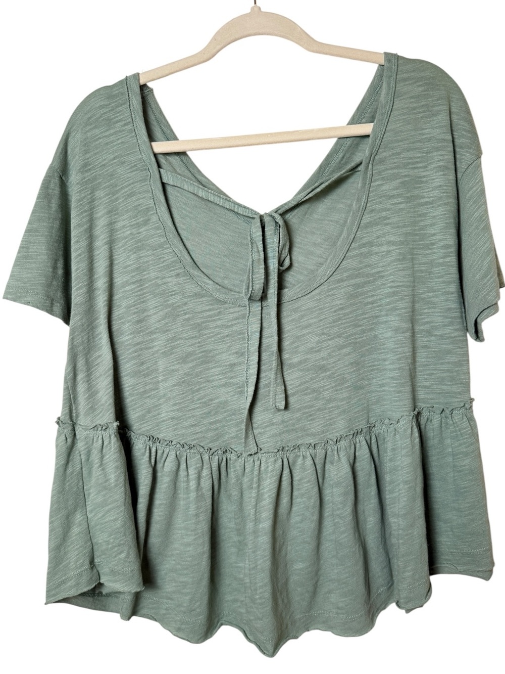 American Eagle Outfitters Medium Sage Green V-Neck Peplum Tunic - Picture 6 of 10